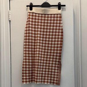 Gingham midi sweater skirt, worn once! Perfect for holidays!